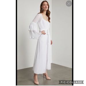 BCBGMaxAzria White Bell Sleeve Duster Robe Jacket